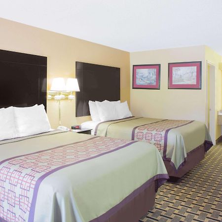Days Inn By Wyndham Andalusia Εξωτερικό φωτογραφία